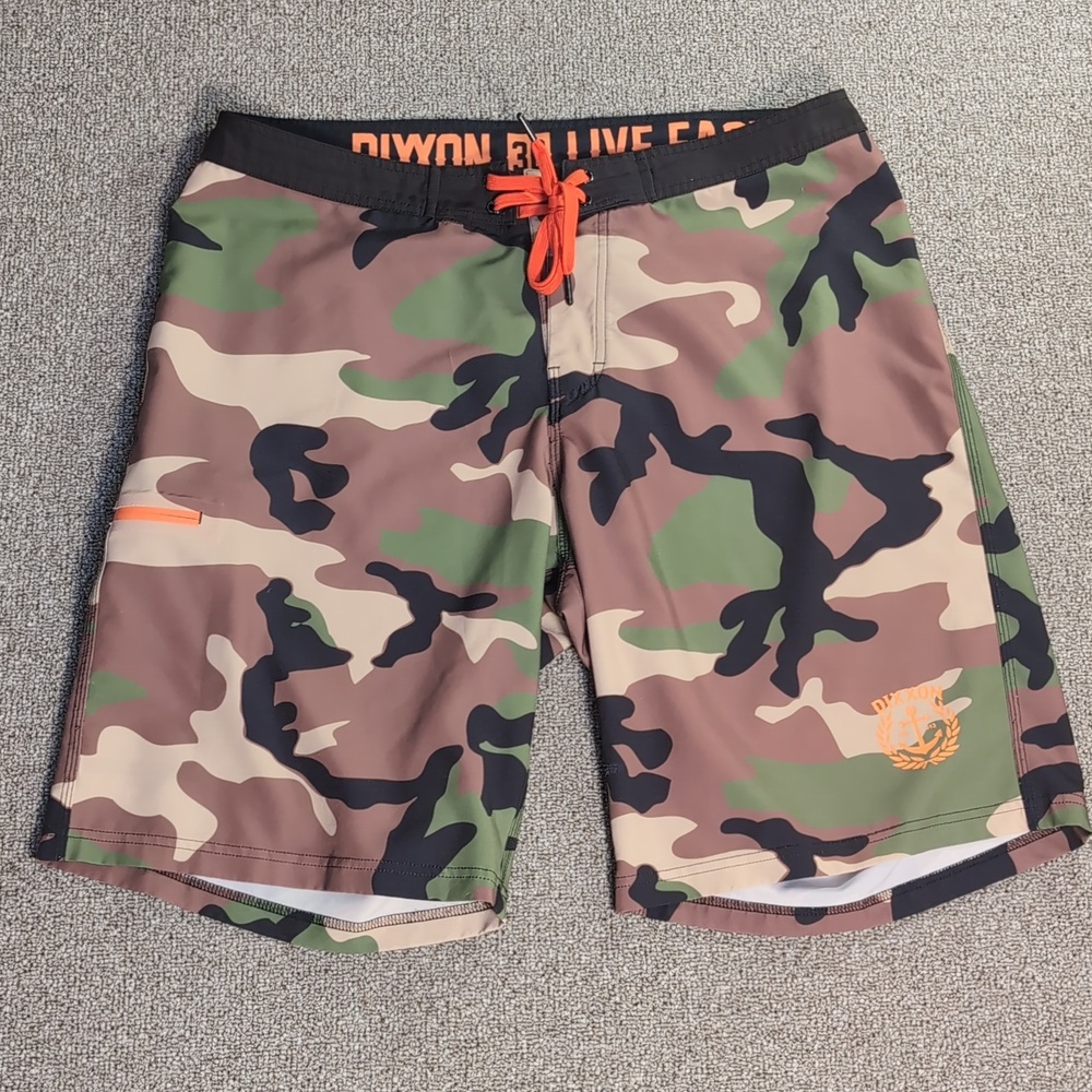 Dixxon Flannel Co Live Fast Camo Print Board Shorts Swim Trunks Mens Size 36